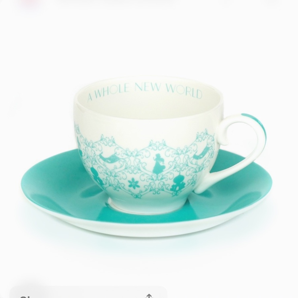 NIB The English Ladies Co. Disney Aladdin Princess Jasmine Teacup and Saucer